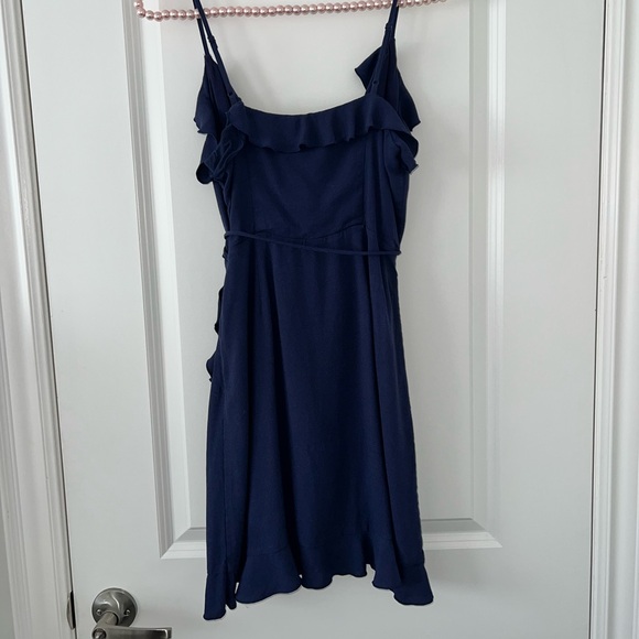 Aritzia Sunday Best Countess Dress - Picture 4 of 7